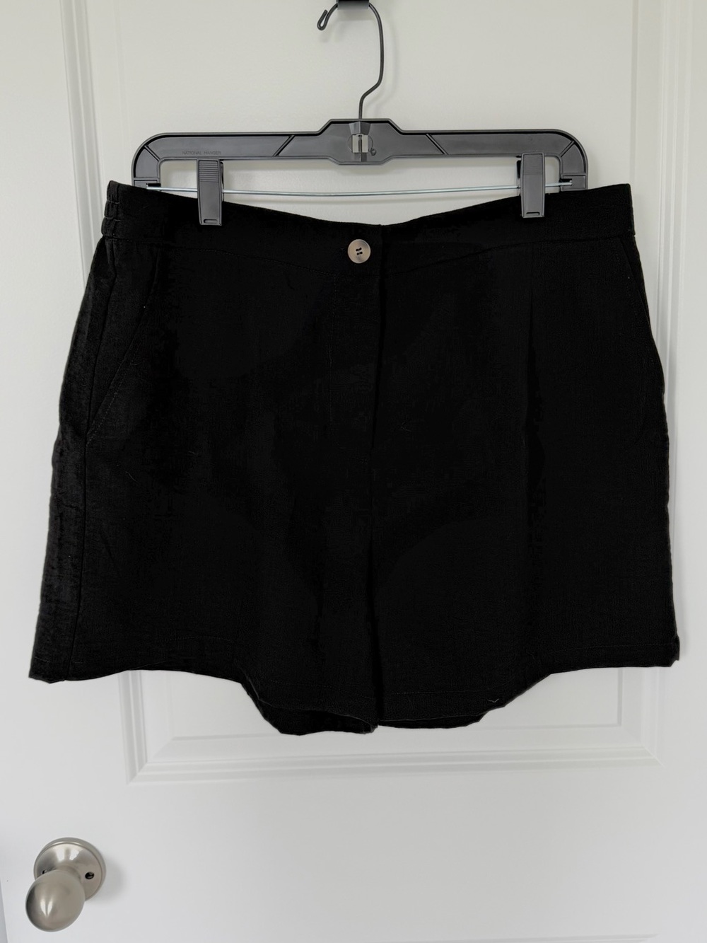 Women's Black Tailored Vest & Shorts Set - Sleek Two-Piece - Picture 7 of 10